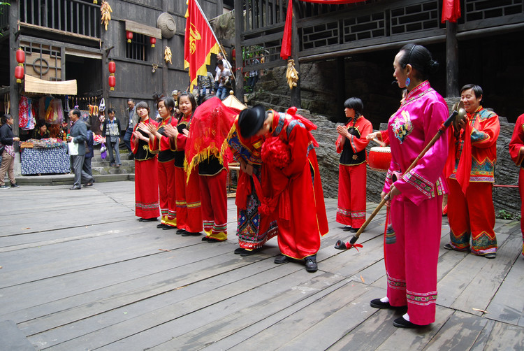 中华礼仪之湘西土家族传统结婚礼仪习俗
